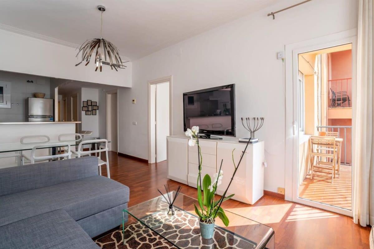 Eixample - Bright And Modern 4bd Only For Families Or Business Groups Barcelona