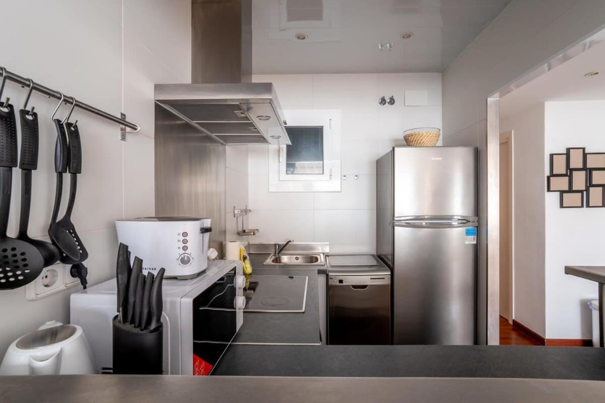 Apartment Eixample - Bright And Modern 4bd Only For Families Or Business Groups *